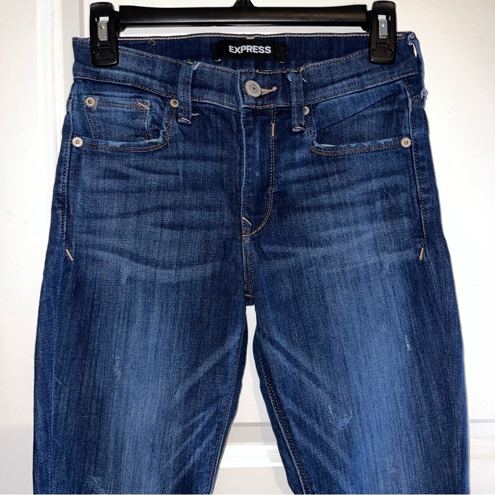 Express Mid Rise Legging - Picture 3 of 8